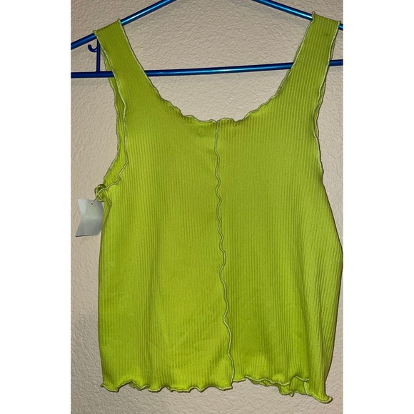 Green Tank Top - Picture 3 of 4